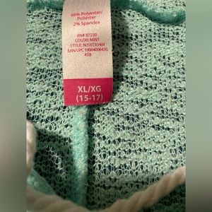 Thin see threw hooded sweat shirt